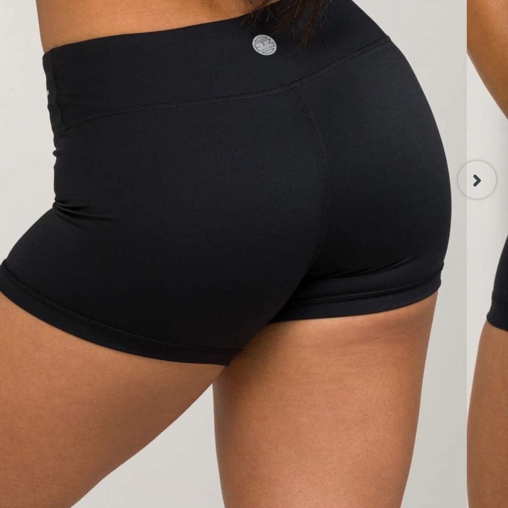 IABMFG medium 3” booty shorts